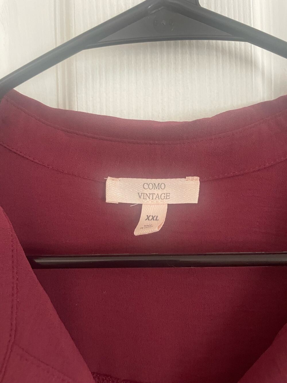 Como Vintage, XXL women's casual maroon roll sleeve 3/4 button
blouse, B80, $21